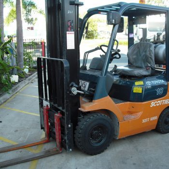 Nissan CH01A18U 6m clear view side shift LPG Forklift - Scotties Forklift Hire Coopers Plains Brisbane