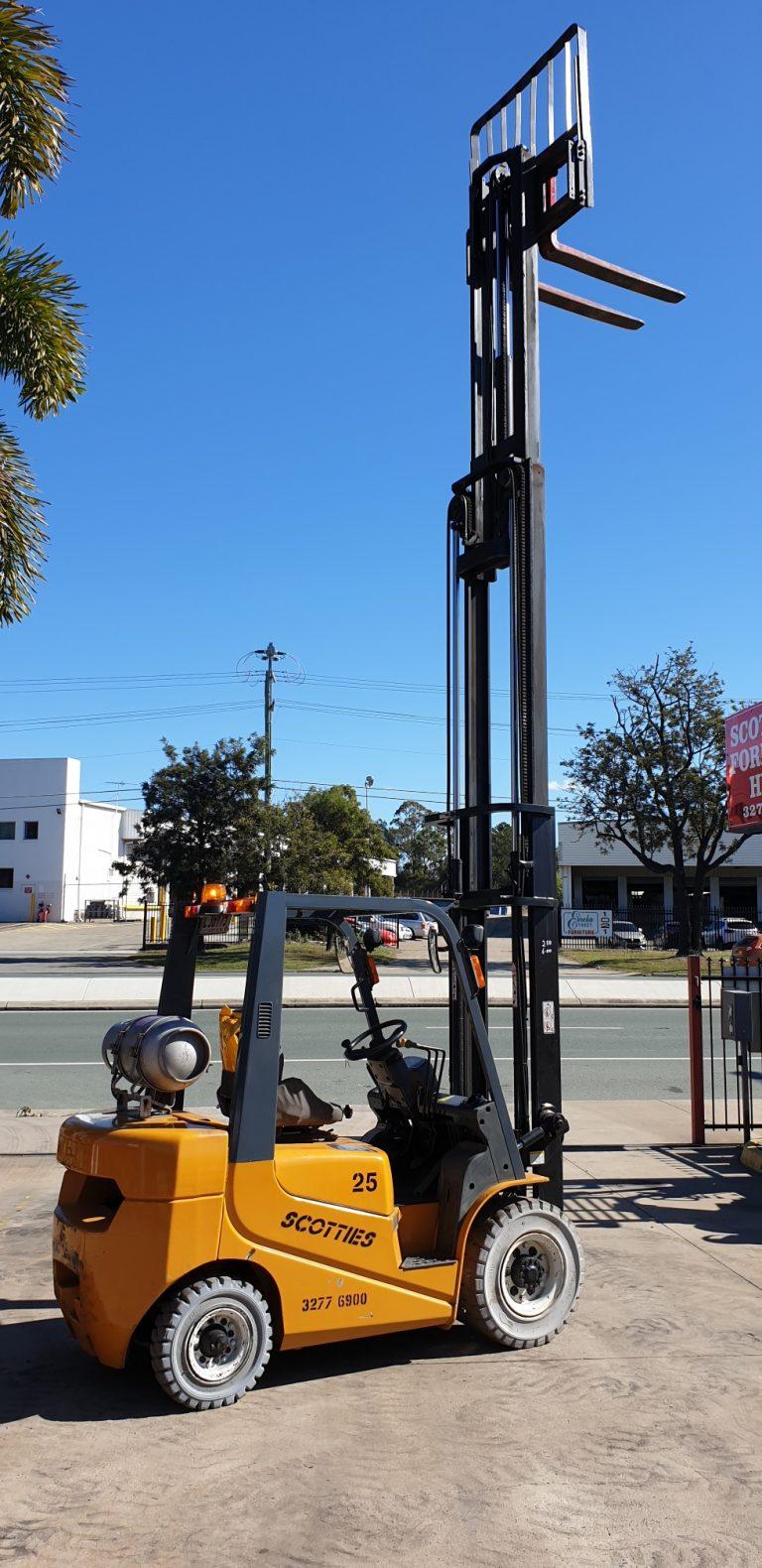 6 Meter Forklift Hire Scotties Forklift, Coopers Plains, Brisbane